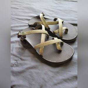 Chaco slip on sandals